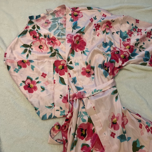 Soho waist belted robe - Picture 3 of 4